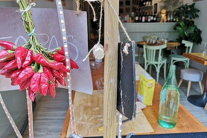 Pasta Class and wine tasting in Lecce