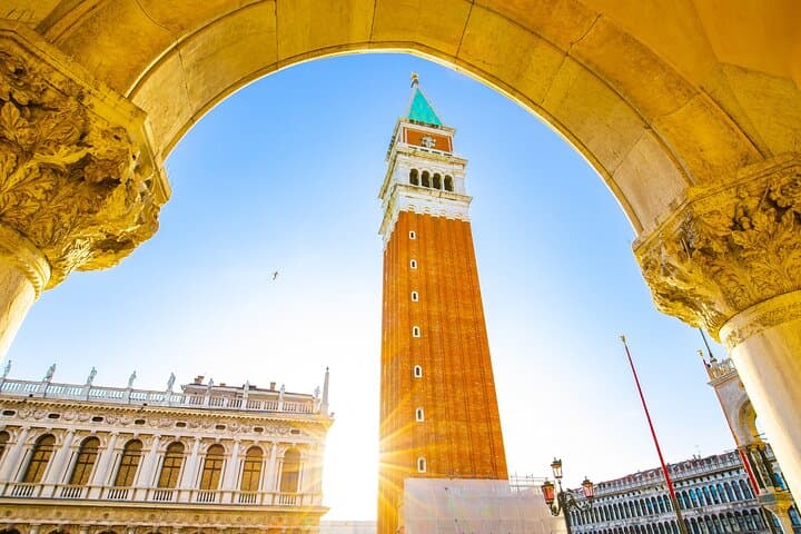 Private Family Tour of Venice with Fun Activities for Kids