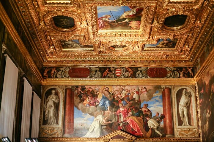 Private Family Tour of Venice with Fun Activities for Kids