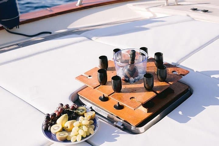 Capri Private Boat Tour From Praiano, Positano or Amalfi