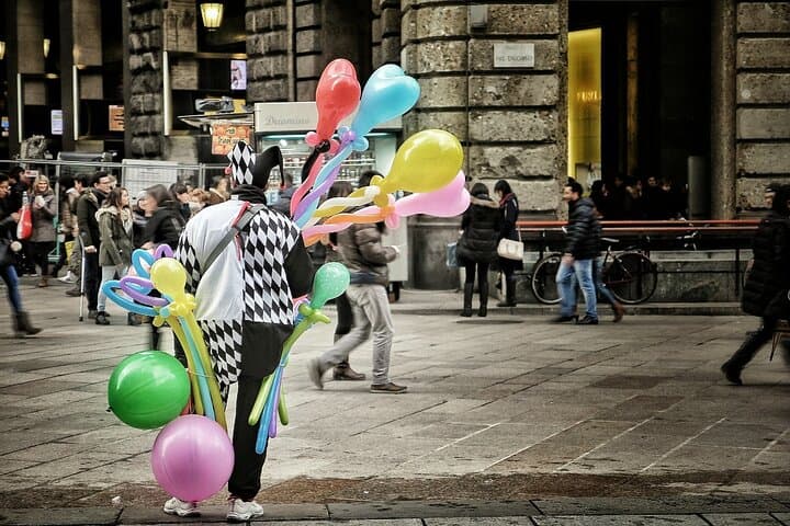 Private Transfer From Venice to Milan with a 2 Hour Stop