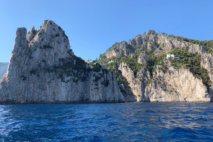 Capri Full-Day Tour from Rome with Private Island Boat Tour