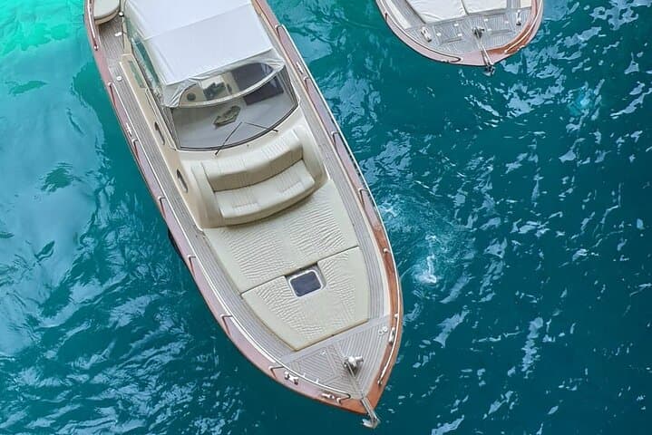 From Capri: 3-Hour Island Boat Tour with Optional Blue Grotto