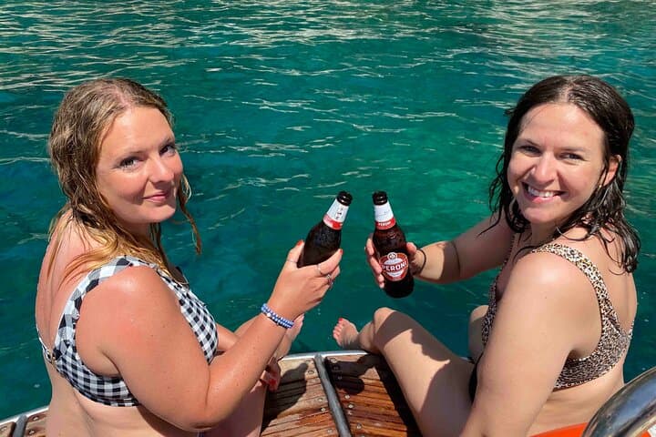 From Capri: 3-Hour Island Boat Tour with Optional Blue Grotto