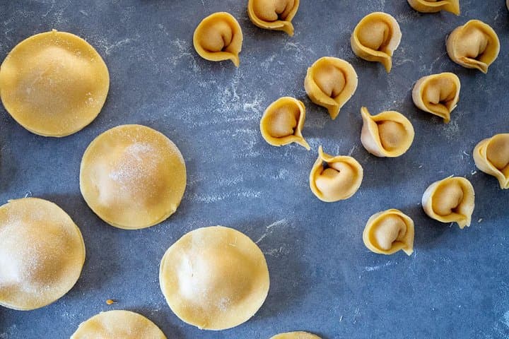Authentic 4-Course Dinner and Wine Pairing in Florence