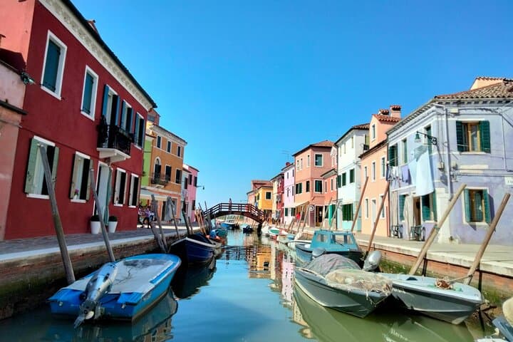 Murano Glass Experience With a Visit to Burano Lace Island