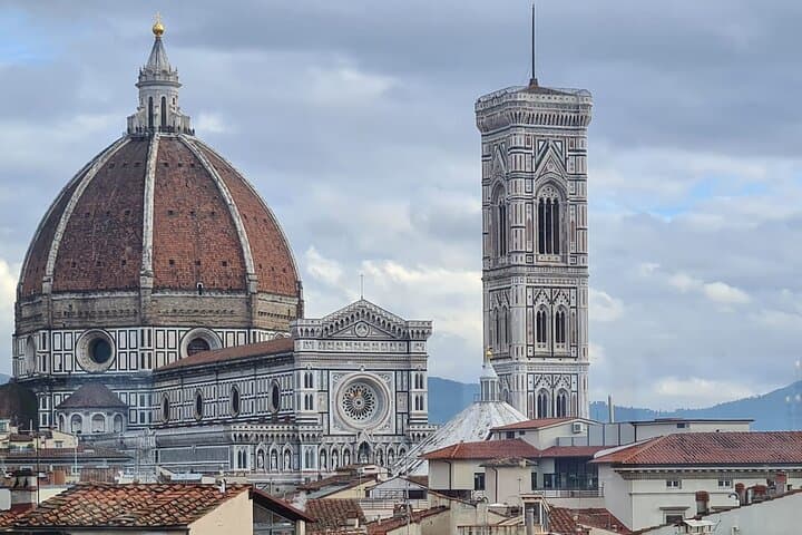 Florence & Pisa bus tour from La Spezia