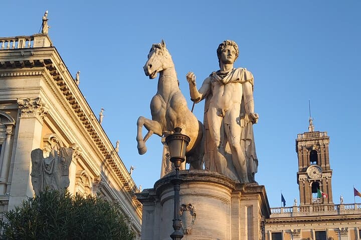 Rome by Night: 2hr Guided Walking Tour