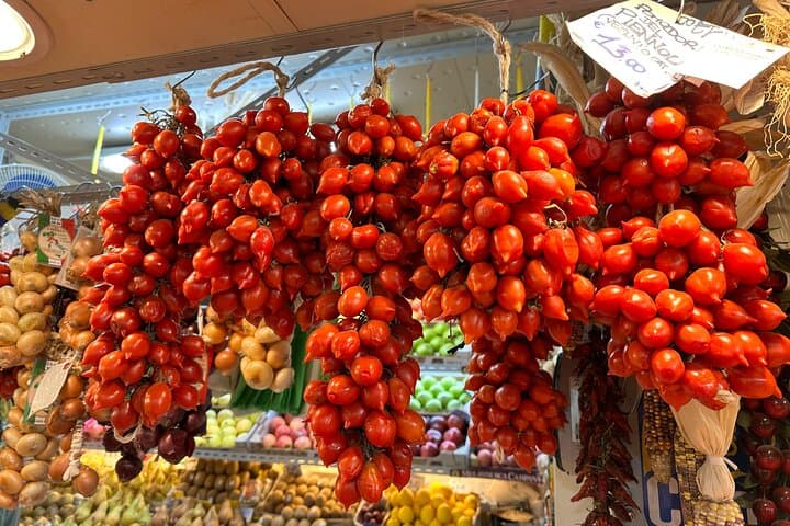 Tasty Trionfale Farmers Market Food Tour and Local Wines Tasting