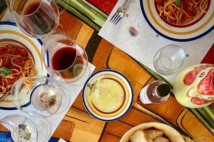 Pompeii tour and wine tasting