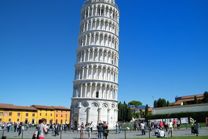Private Day Tour from Florence to Pisa, Chianti and San Gimignano