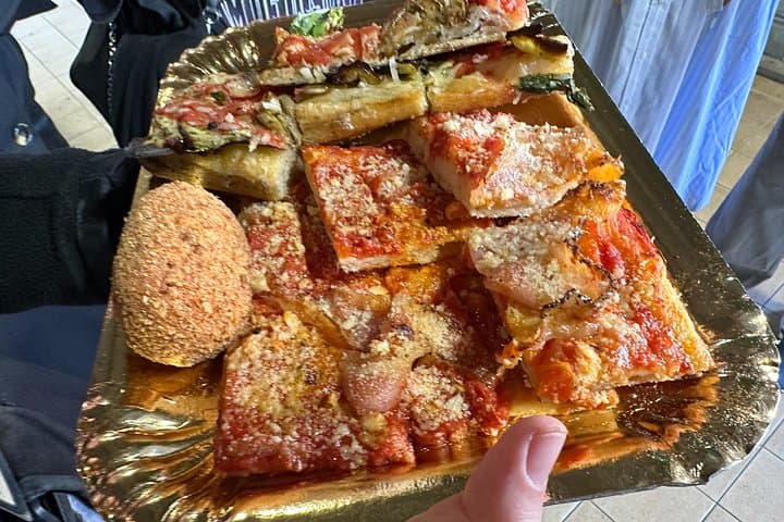 Rome Food Tour with Wine Tasting and Farmers Market in Prati Area