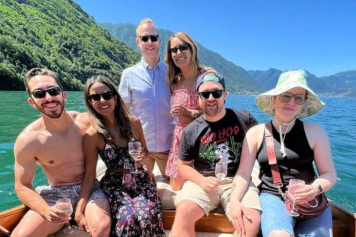 Private Tour Open Bar Classic Wooden Boat Lake Como 2H 4H