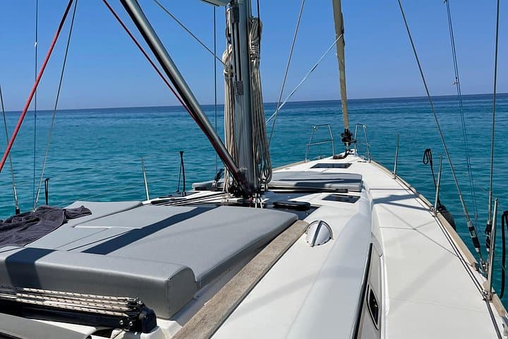Tropea, Exclusive Sailing Cruise. 4h with Aperitif. MiRo’