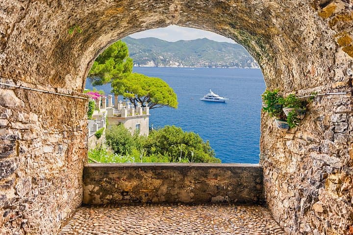 Florence to Cinque Terre Private Trip by Ferry or Train