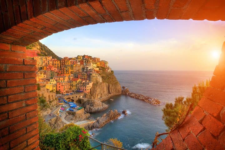 Florence to Cinque Terre Private Trip by Ferry or Train