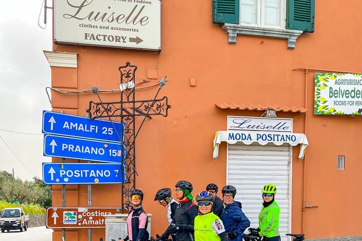 Amalfi coast: E-bike tour from Sorrento to Positano