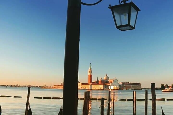Group tour: Venice in one day