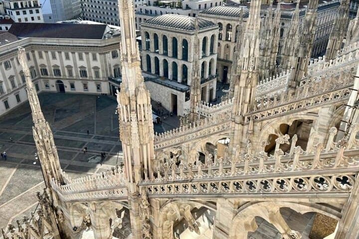 Milan Semi-Private Max 6 People Tour with Last Supper and Duomo