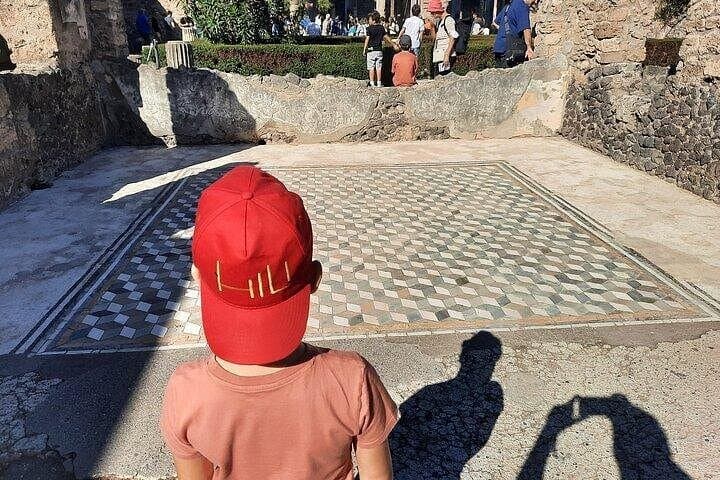 Pompeii PRIVATE Guided Tour for Kids and Families