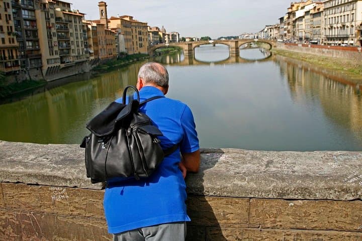 Florence : Private Custom Walking Tour with a Local Guide