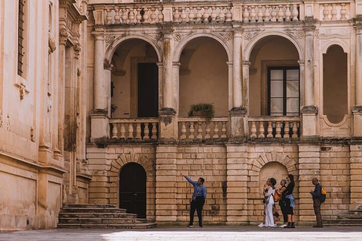 Private tour to discover Lecce