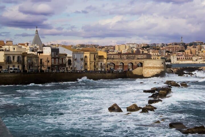 Private Walking Tour of Ortigia with a Certified Guide