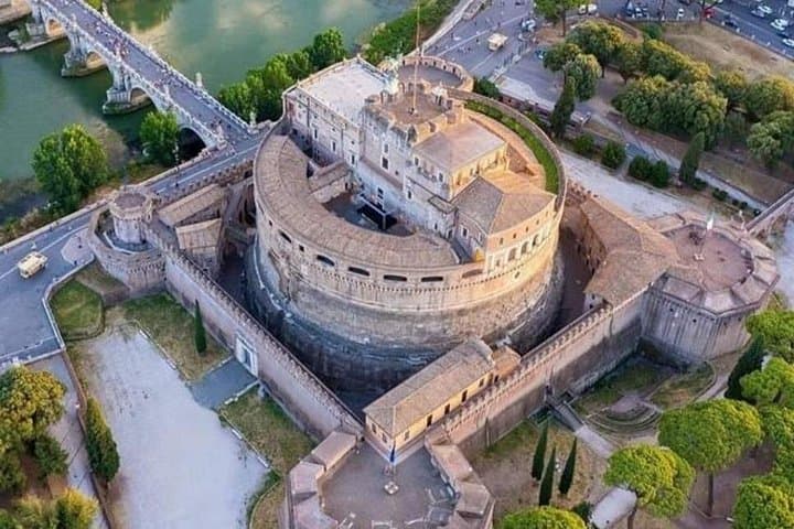 Rome Airport Transfer-Private Luxury Service