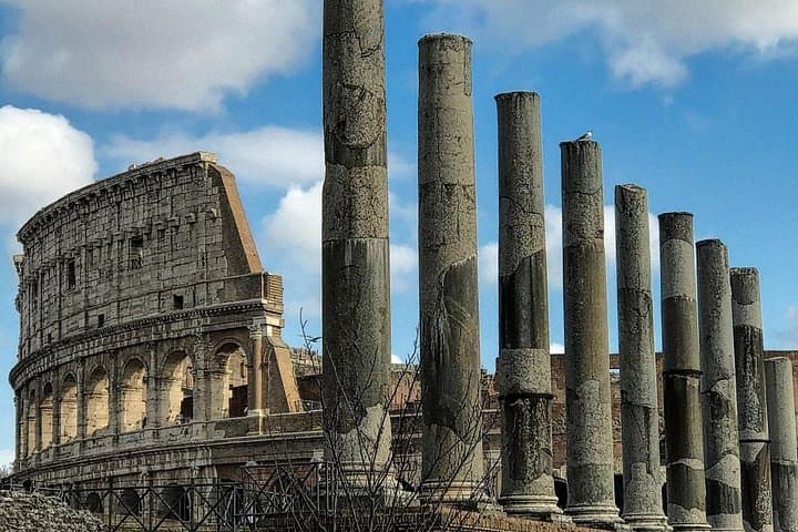 Rome Port-to-City Journey: Transfer Civitavecchia Port and Rome