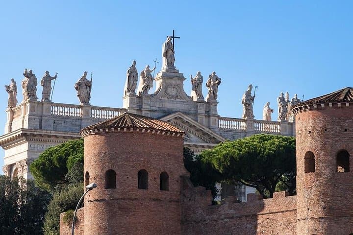 Arrival in Rome: Seamless Private Hotel Transfer