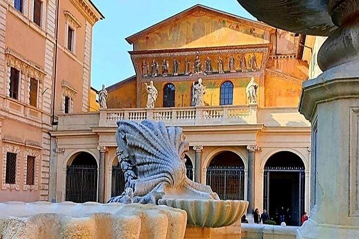 Arrival in Rome: Seamless Private Hotel Transfer