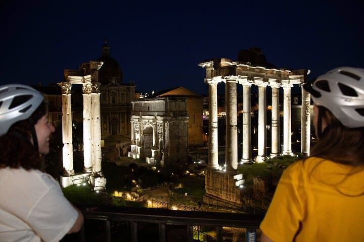 Rome in the Evening Bike / E-Bike Tour with optional Dinner