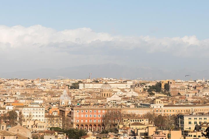 Roman Home-Cooked Dinner with a Panoramic View on Gianicolo Hill