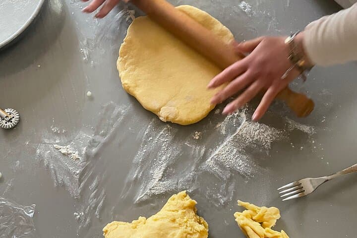 Cake maker