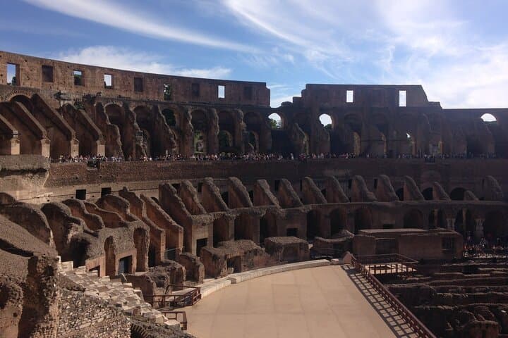arena floor only accessible with arena tour