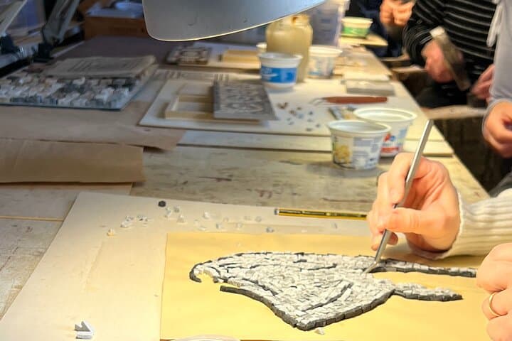 3 Hours Mosaic Workshop in Trastevere
