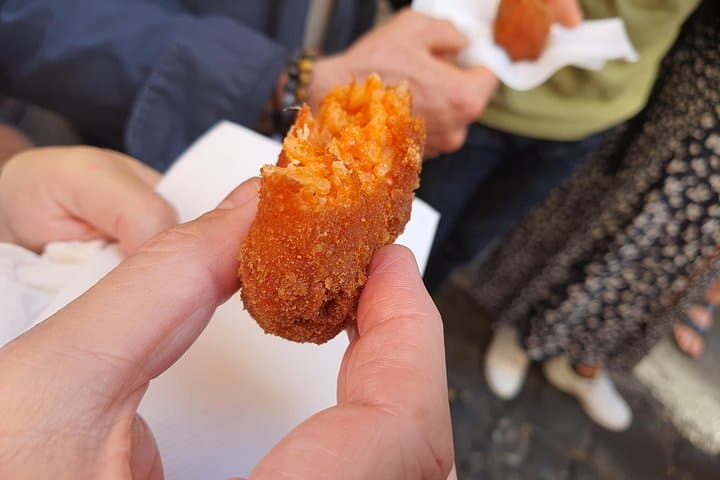 Rome City Center Largest Farmers Market and Street Food Tour