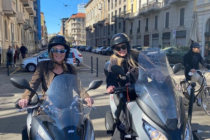 Milan Vespa Adventure: Private Tour for Couples and Friends