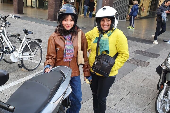 Milan Vespa Adventure: Private Tour for Couples and Friends