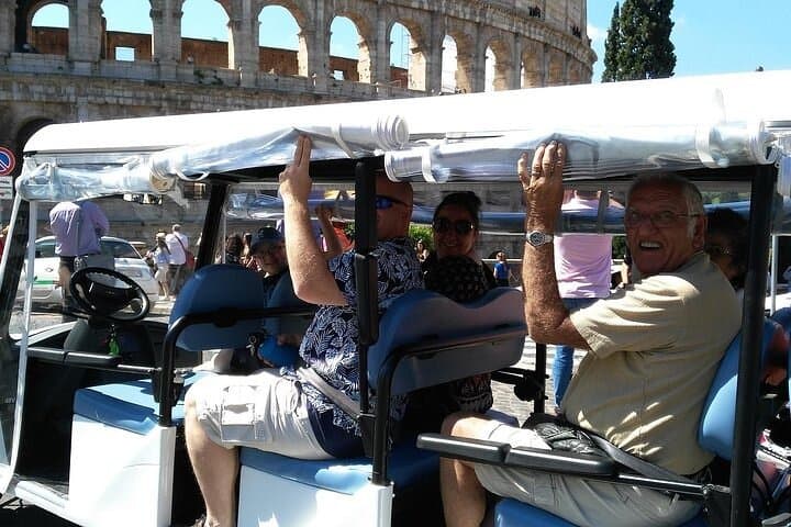 Private Evening Golf Cart Tour of Rome with Aperitivo