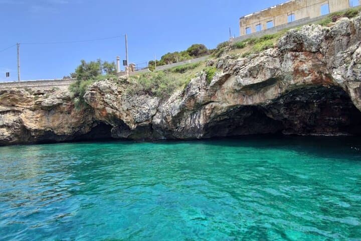 Cazzafri Caves
