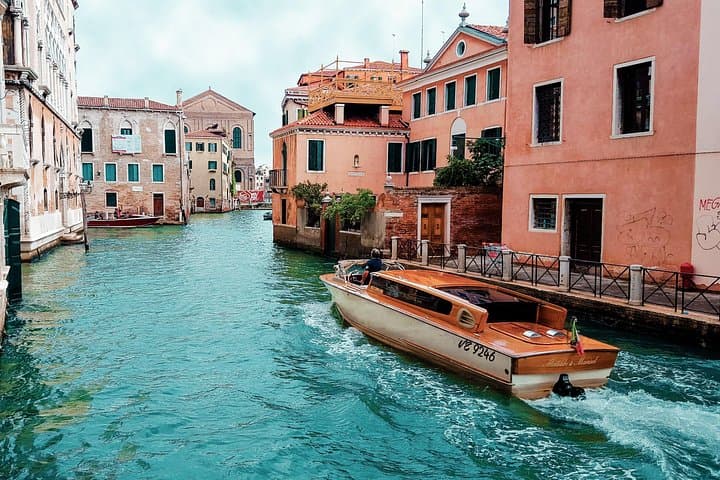 Private walking tour of Venice