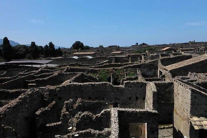 Full day private tour Pompeii and Amalfi Coast