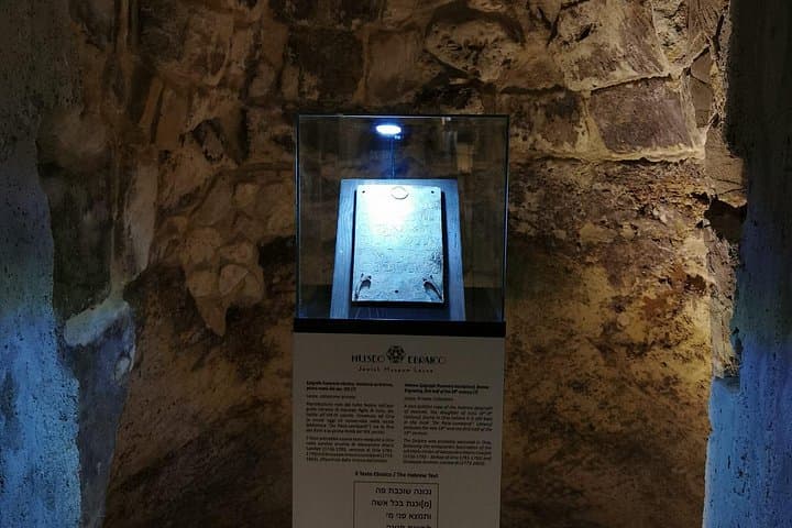 1 Hour Walking Tour The Ancient Jewish Quarter in Lecce