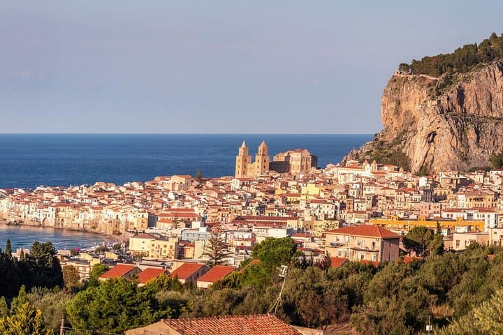 Catania : Private Custom Walking Tour With A Guide (Private Tour)