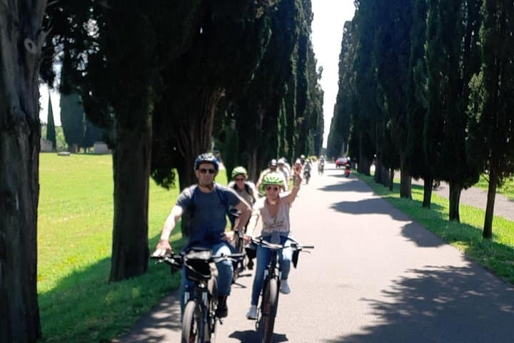 Ancient Appian Way PRIVATE Bike Tour