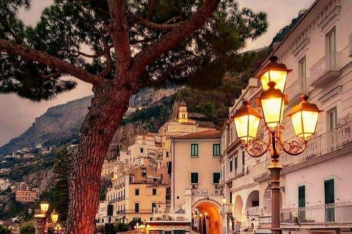 Private Transfer from the Airport to Amalfi Coast