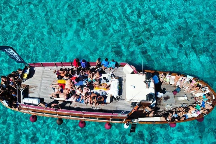 Boat Tour to Caprera and La Maddalena Archipelago