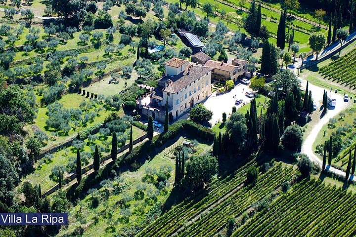 Lunch Time Tasting & Winery Tour