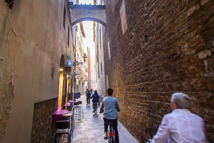Florence Vintage Bike Tour–guided, small group or private option